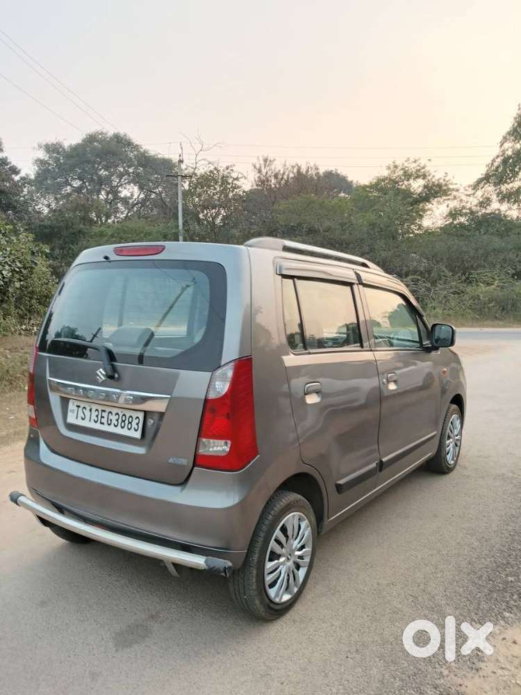 Maruti Suzuki Wagon R Vxi 1.0, 2016, Petrol