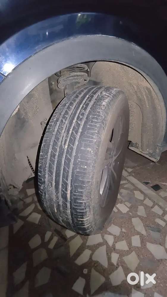 Mahindra Xuv700 2022 Petrol Well Maintained