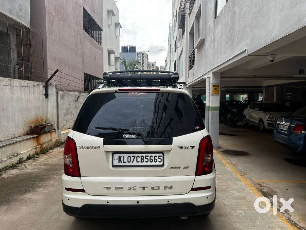 Mahindra Ssangyong Rexton Fully Automatic