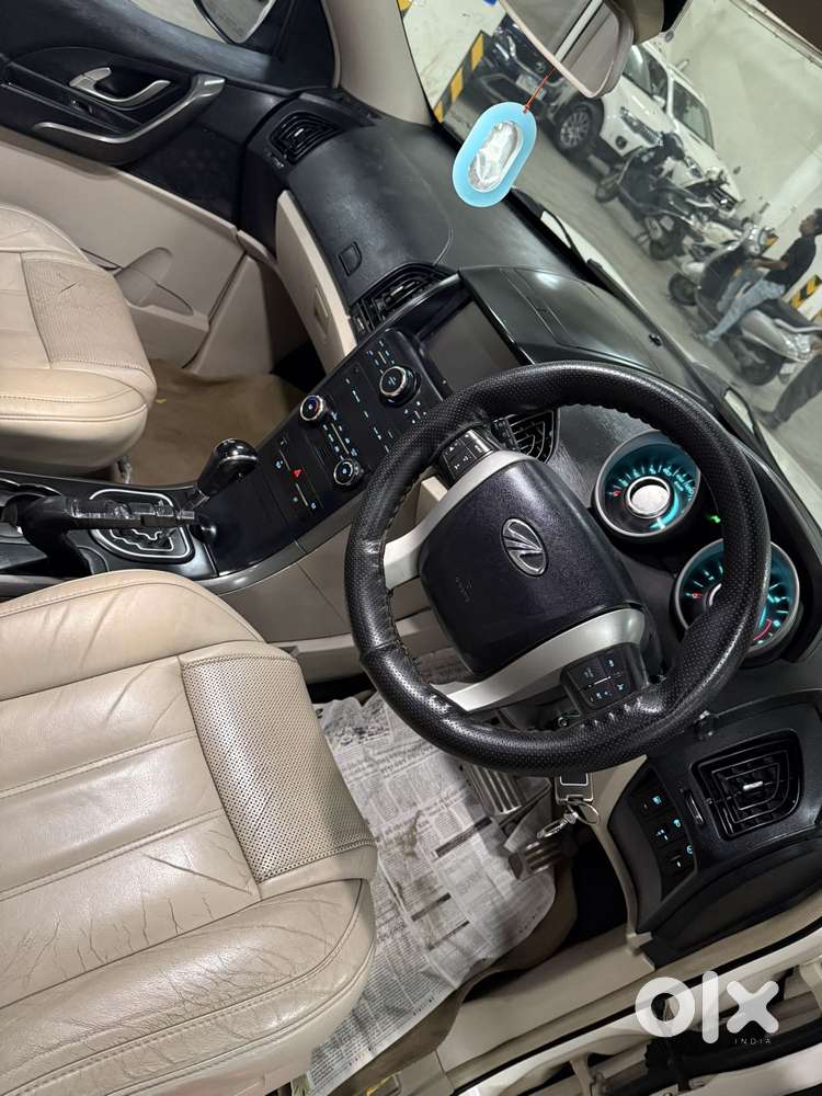 Mahindra Xuv500 2.2 W10 Sportz Edition At, 2016, Diesel