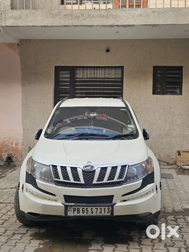 Mahindra Xuv500 2012