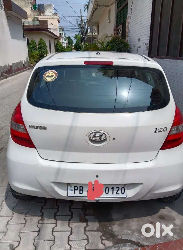 Hyundai I20 Magna 2011 Registed 2013 Valid Upto 08/2028