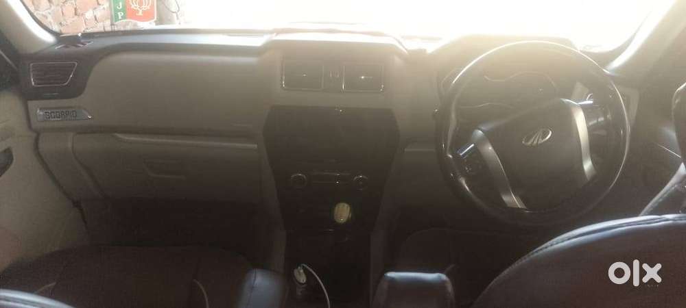 Mahindra Scorpio S10 2019