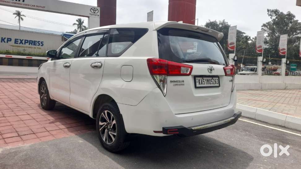Toyota Innova Crysta 2.4 Gx Limited Edition At 7 Str, 2021, Diesel