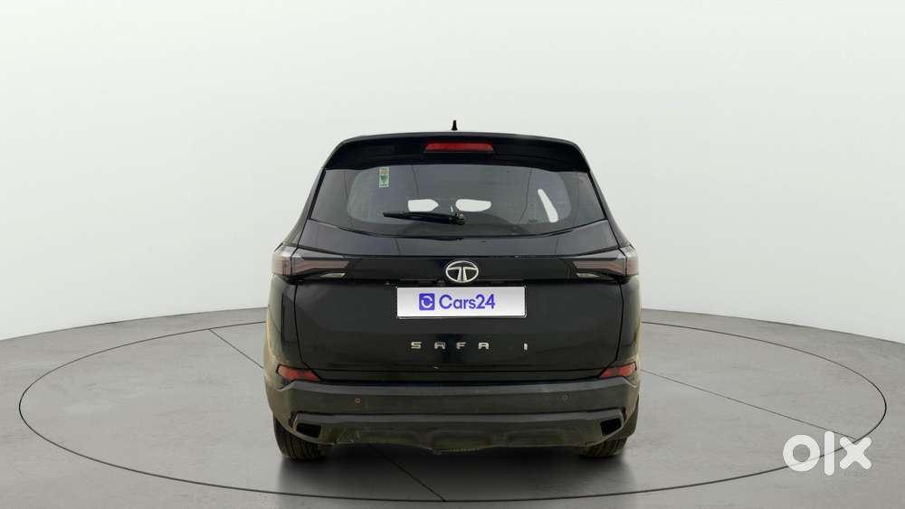 Tata Safari 2.0 Kryotec Xza Plus (o) Red Dark Edition, 2023, Diesel