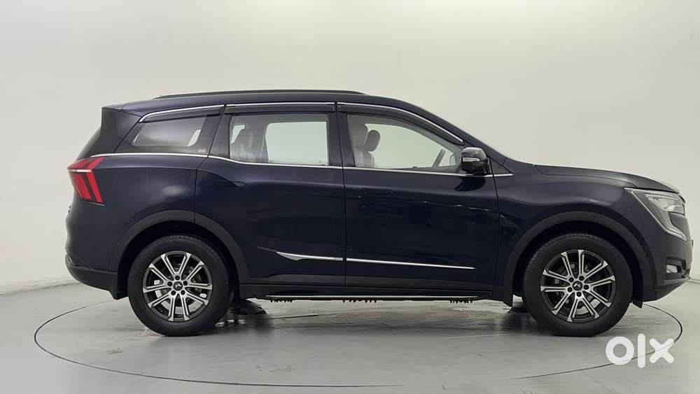 Mahindra Xuv700 2.2 Ax 7 Diesel At Luxury Pack Str Awd, 2022, Diesel