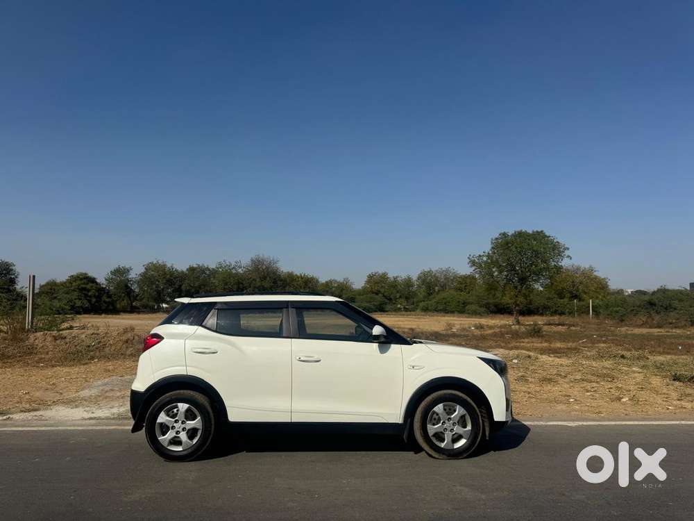 Mahindra Xuv300 W6 Amt Diesel, 2021, Diesel