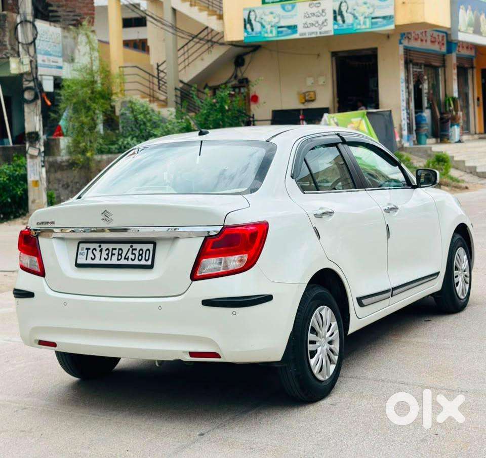 Maruti Suzuki Swift Dzire 1.2 Vxi Bsiv, 2023, Petrol