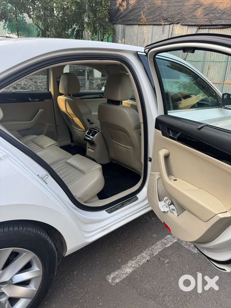 Skoda Superb L & K  Tsi Automatic 2018 Model