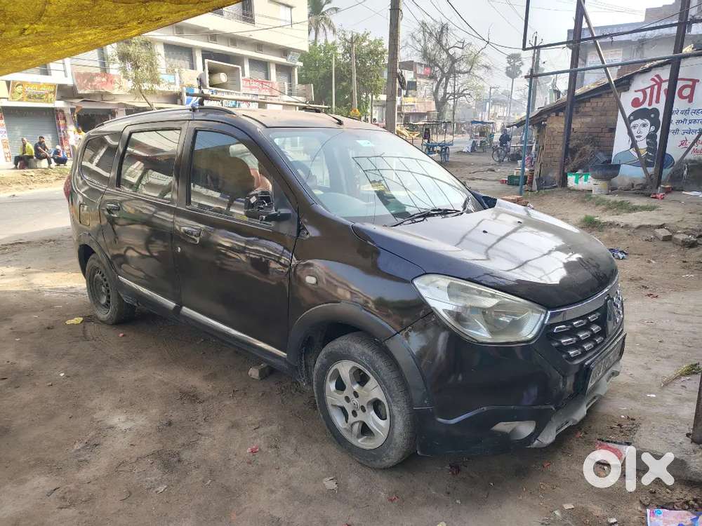 Renault Lodgy Top Condition - 7 Seater - Urgent Sell