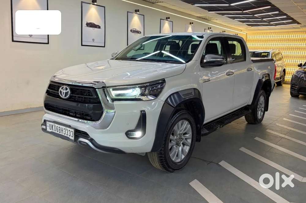 Toyota Hilux 2.8 High 4x4 Mt, 2023, Diesel