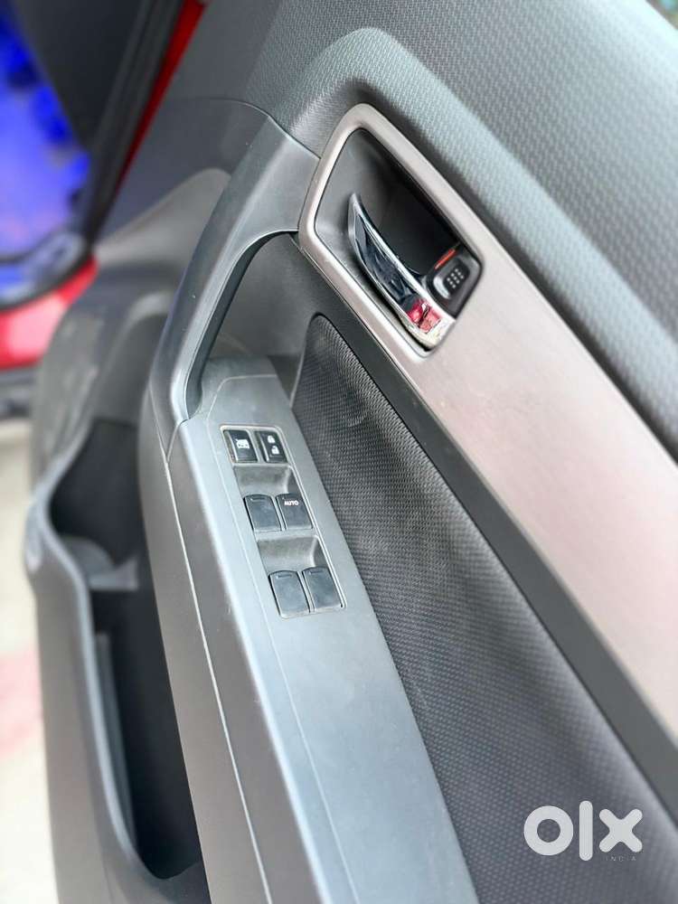 Maruti Suzuki Brezza Zdi+ Dual Tone, 2017, Diesel