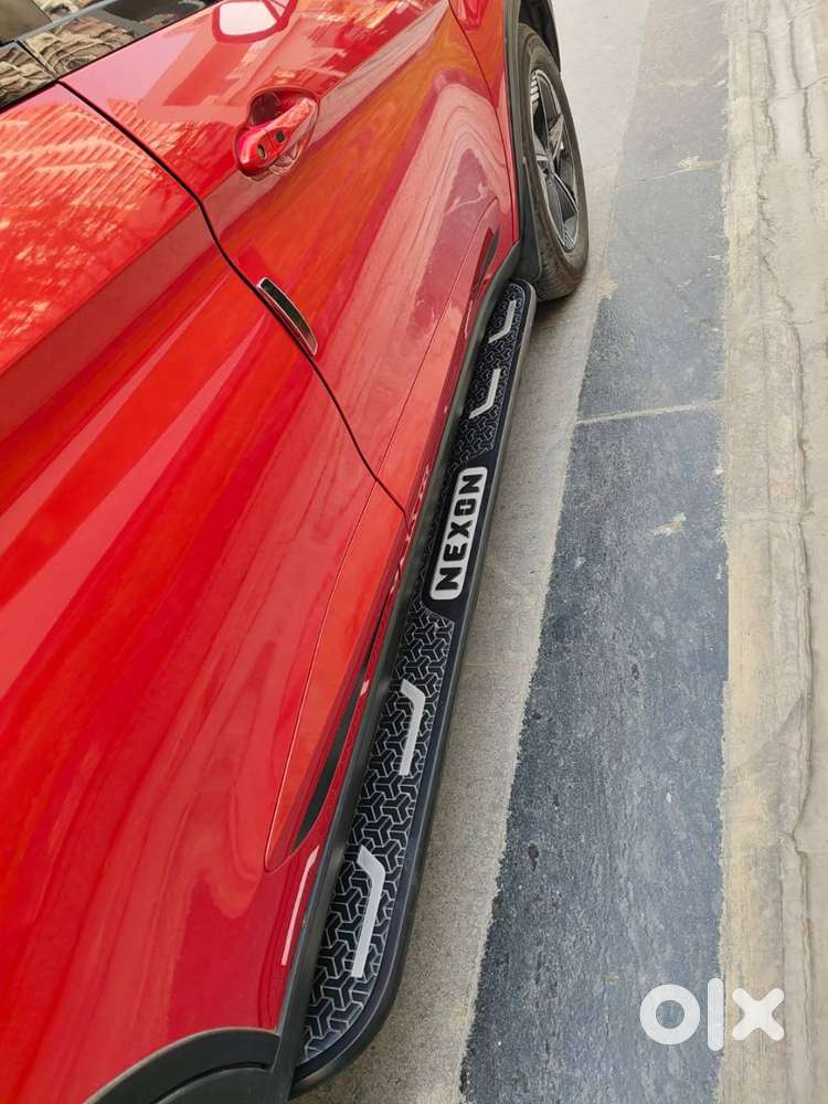Tata Nexon Automatic (2024)