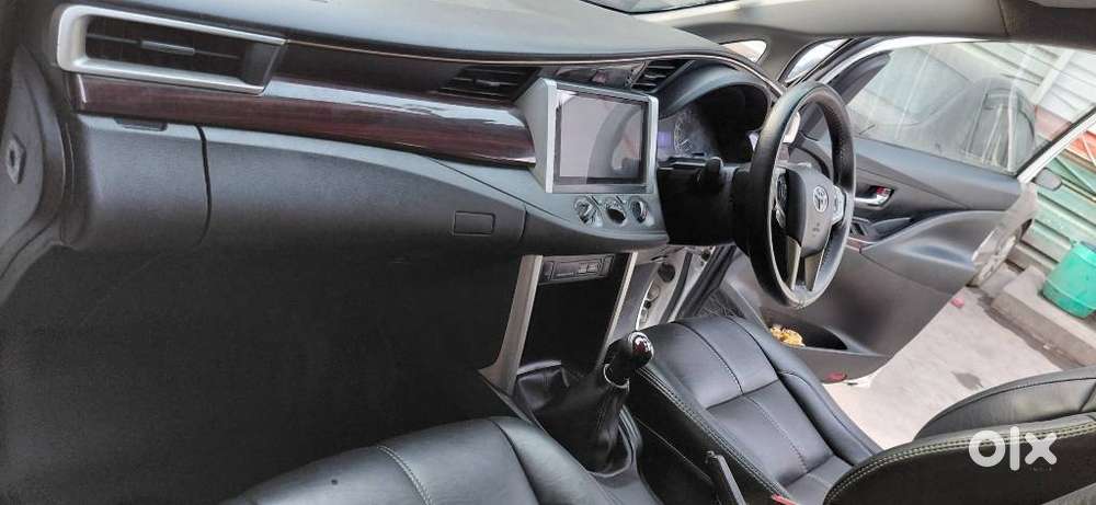 Toyota Innova Crysta 2.4 G Mt 8s, 2018, Diesel