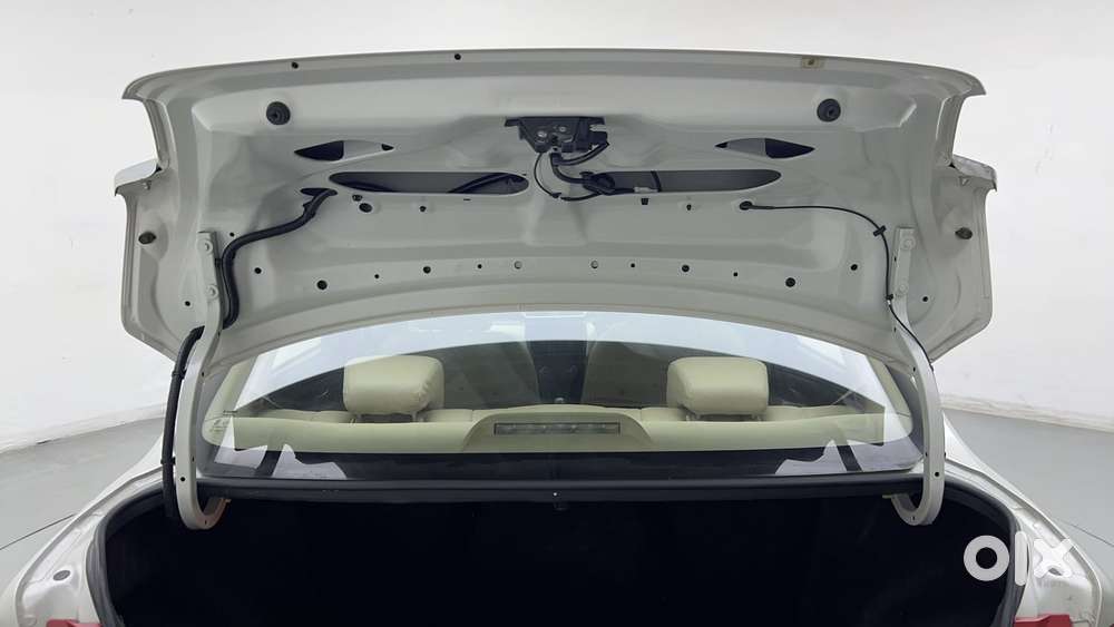 Maruti Suzuki Dzire 1.2 Vxi, 2018, Petrol