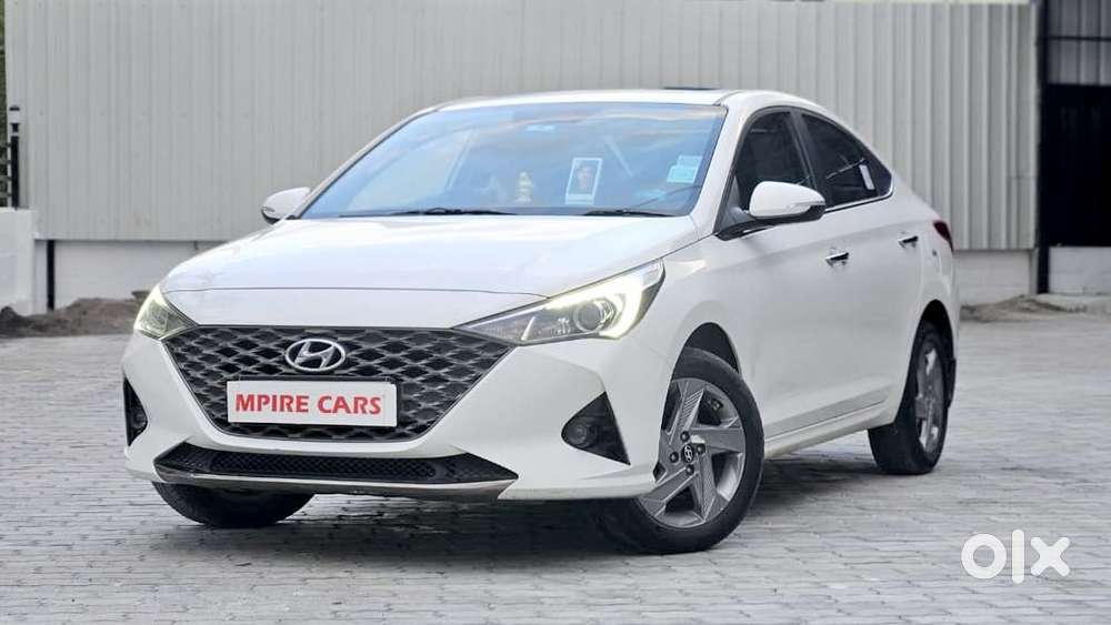 Hyundai Verna 1.5 Sx Petrol Mt, 2022, Petrol