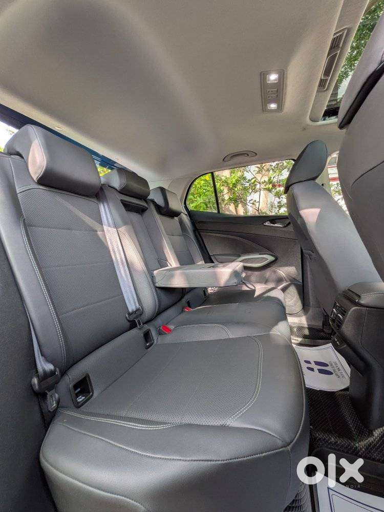 Skoda Kylaq Prestige At, 2025, Petrol