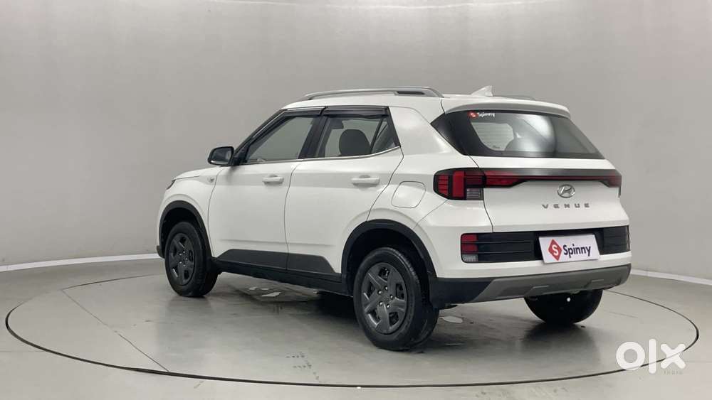 Hyundai Venue [2022-ongoing] 1.2 S, 2023, Petrol