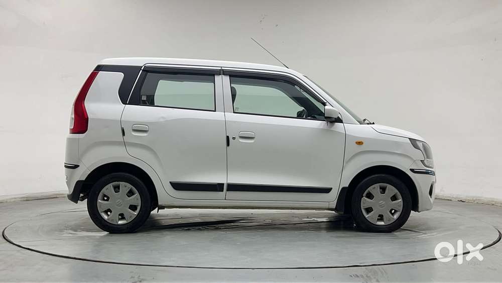 Maruti Suzuki Wagon R 1.0 Vxi Cng, 2024, Cng & Hybrids