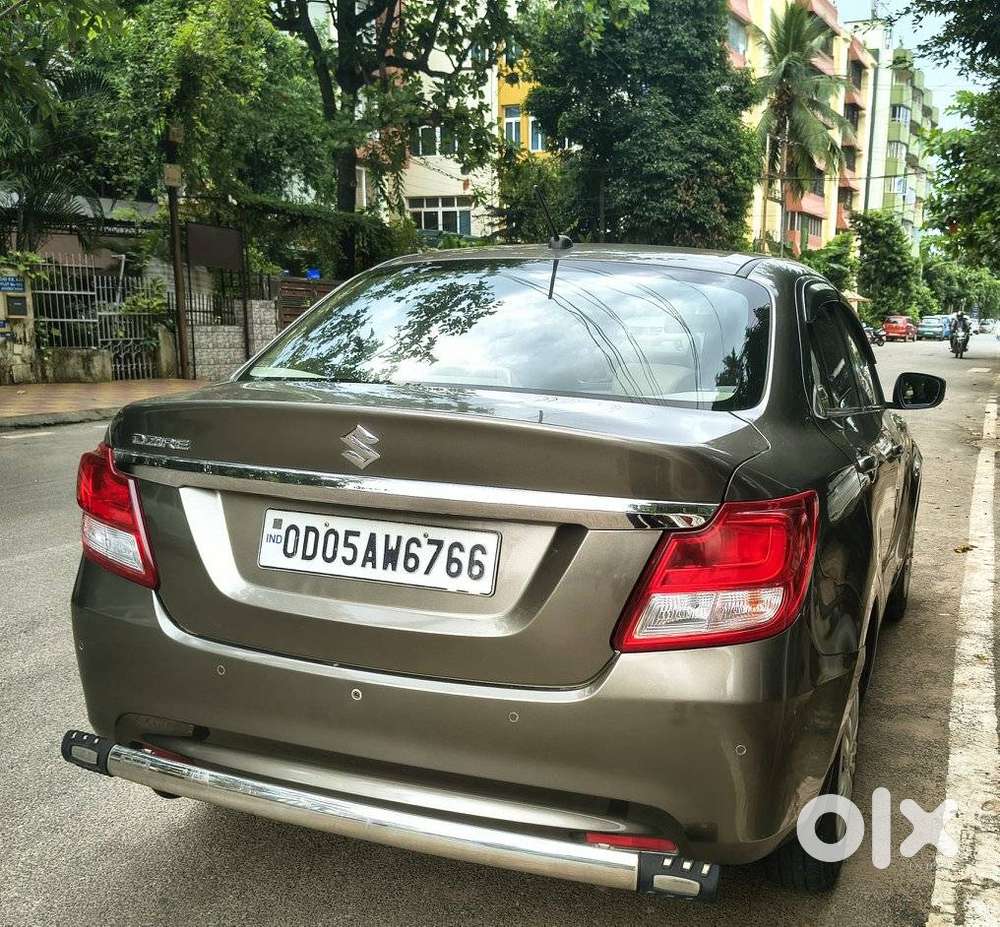Maruti Suzuki Swift Dzire Vxi Optional, 2021, Petrol