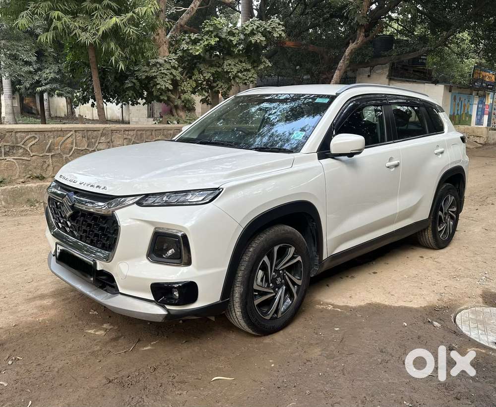 Maruti Suzuki Grand Vitara 1.5 Alpha Smart Hybrid At, 2025, Petrol
