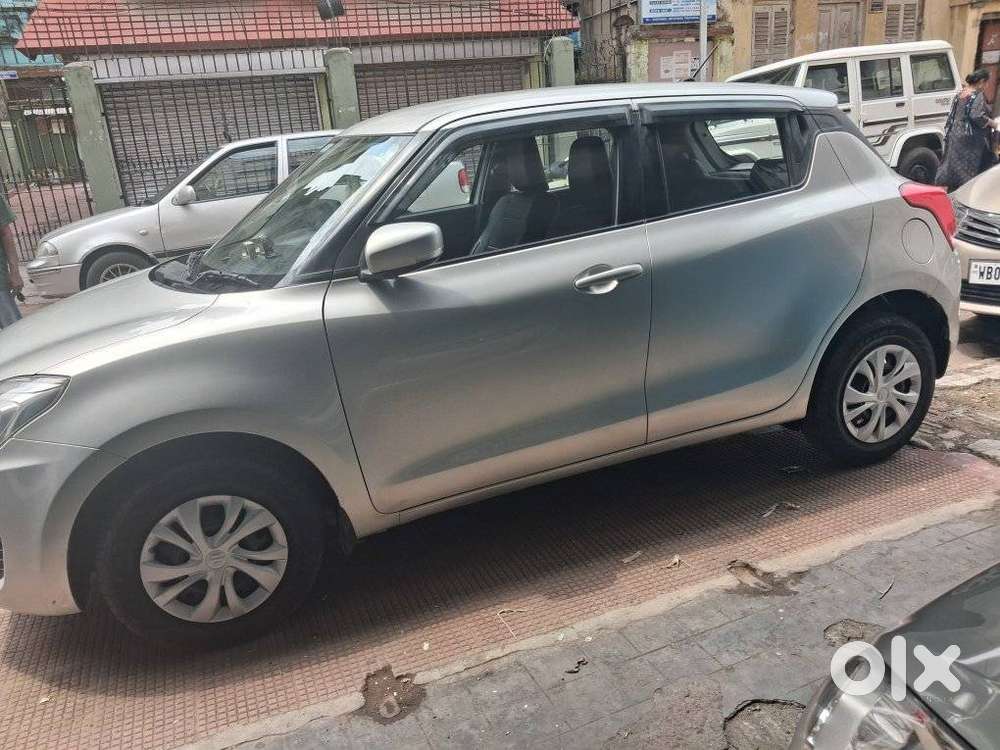Maruti Suzuki Swift Vvt Vxi, 2021, Petrol