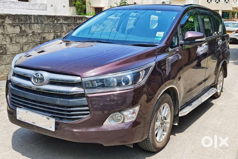 Toyota Innova Crysta 2.4 V, 2017, Diesel
