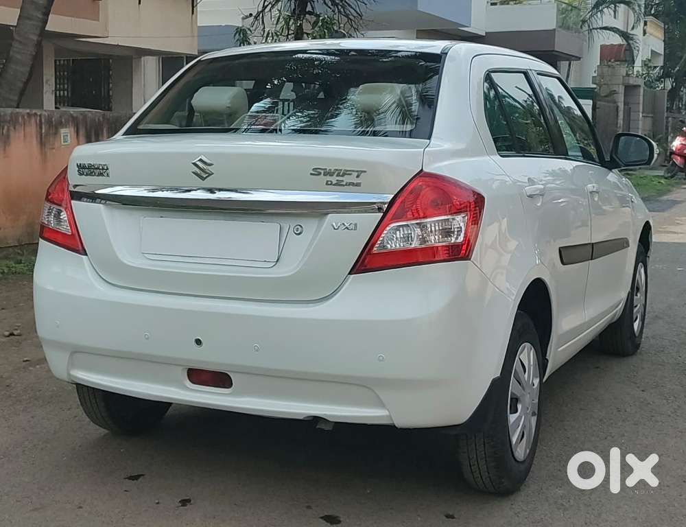 Maruti Suzuki Dzire 1.2 Vxi, 2014, Petrol