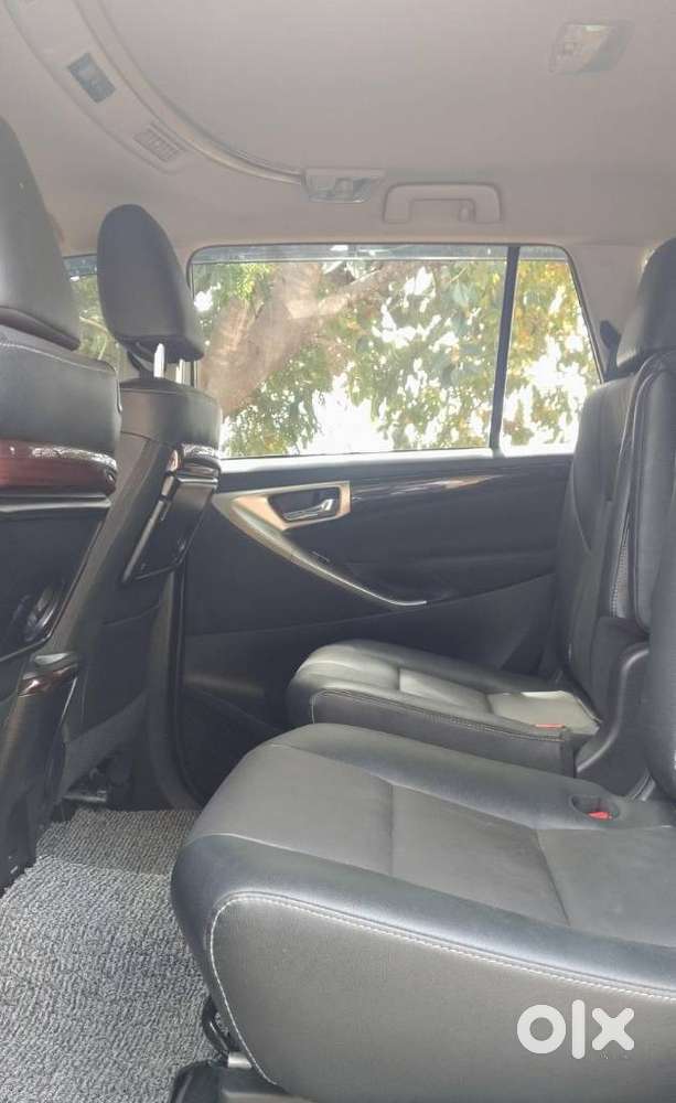 Toyota Innova Crysta 2.4 Z 7 Str, 2025, Diesel