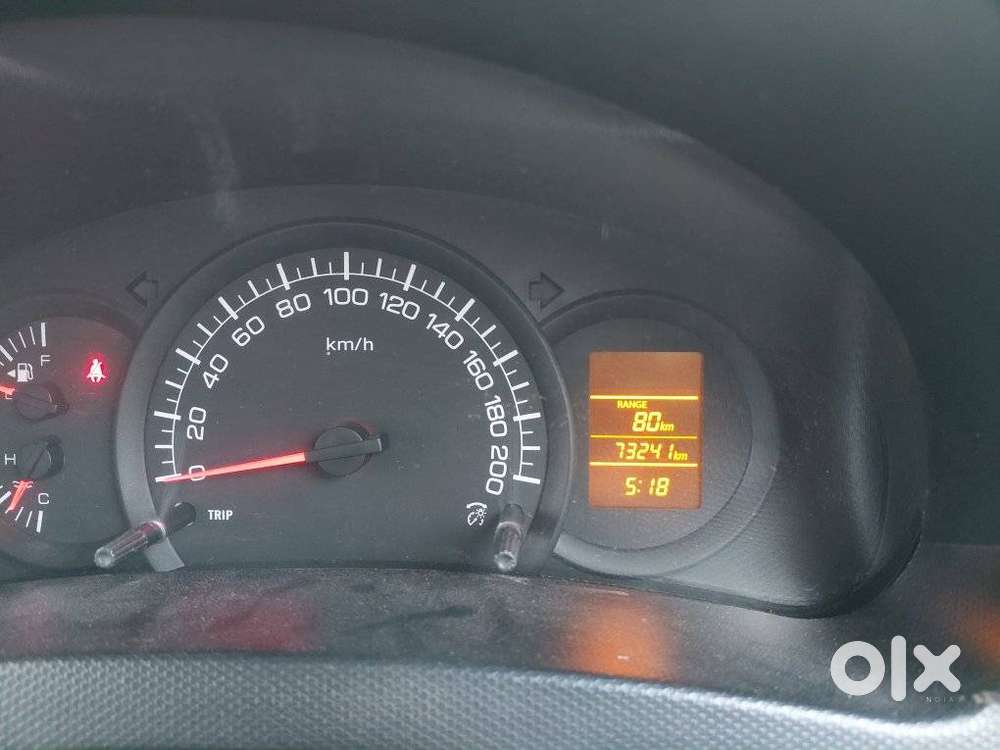 Maruti Suzuki Swift, 2012, Petrol