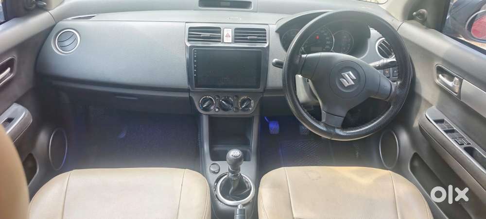 Maruti Suzuki Swift Vxi + Manual, 2010, Petrol