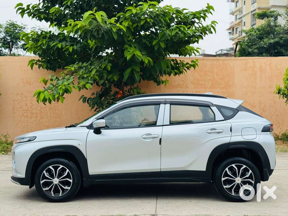 Maruti Suzuki Fronx Sigma 1.2 Mt, 2024, Petrol