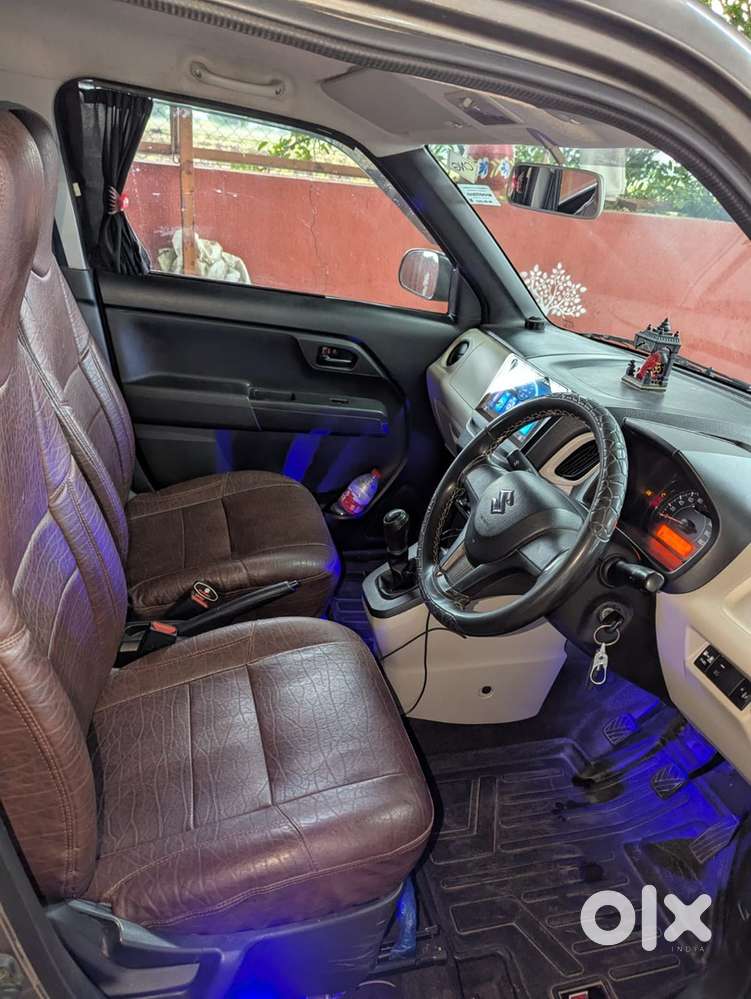 Maruti Suzuki Wagonar Zxi Cng+petrol