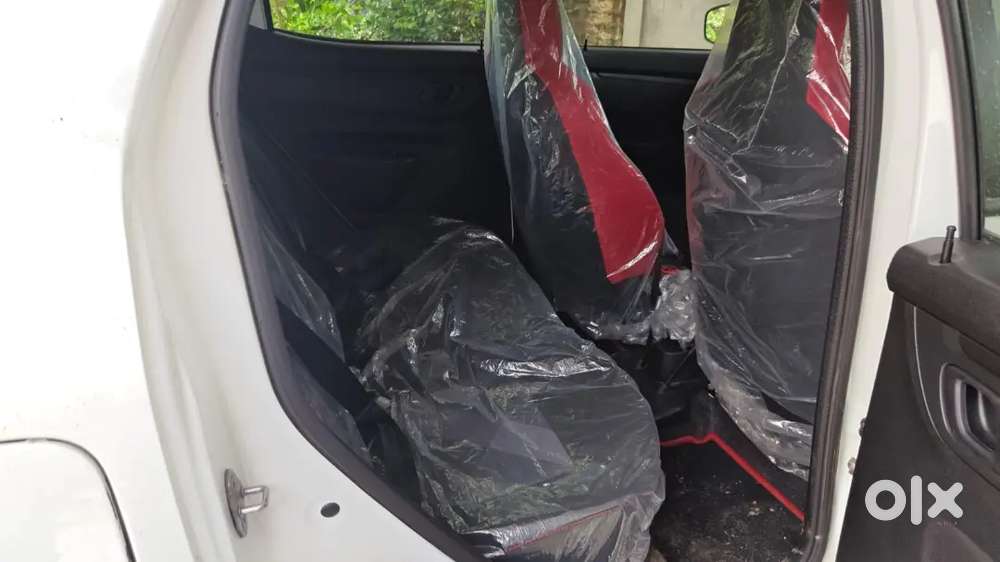 Renault Kwid 2025 Petrol 3000 Km Driven