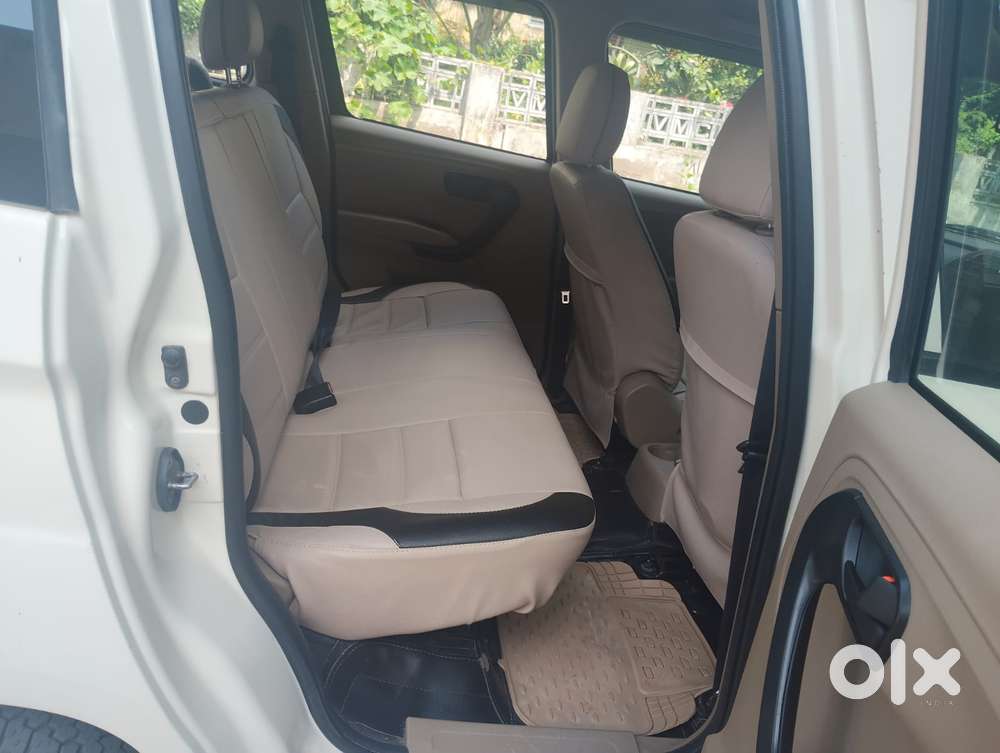 Mahindra Tuv 300 T6 Plus, 2019, Diesel