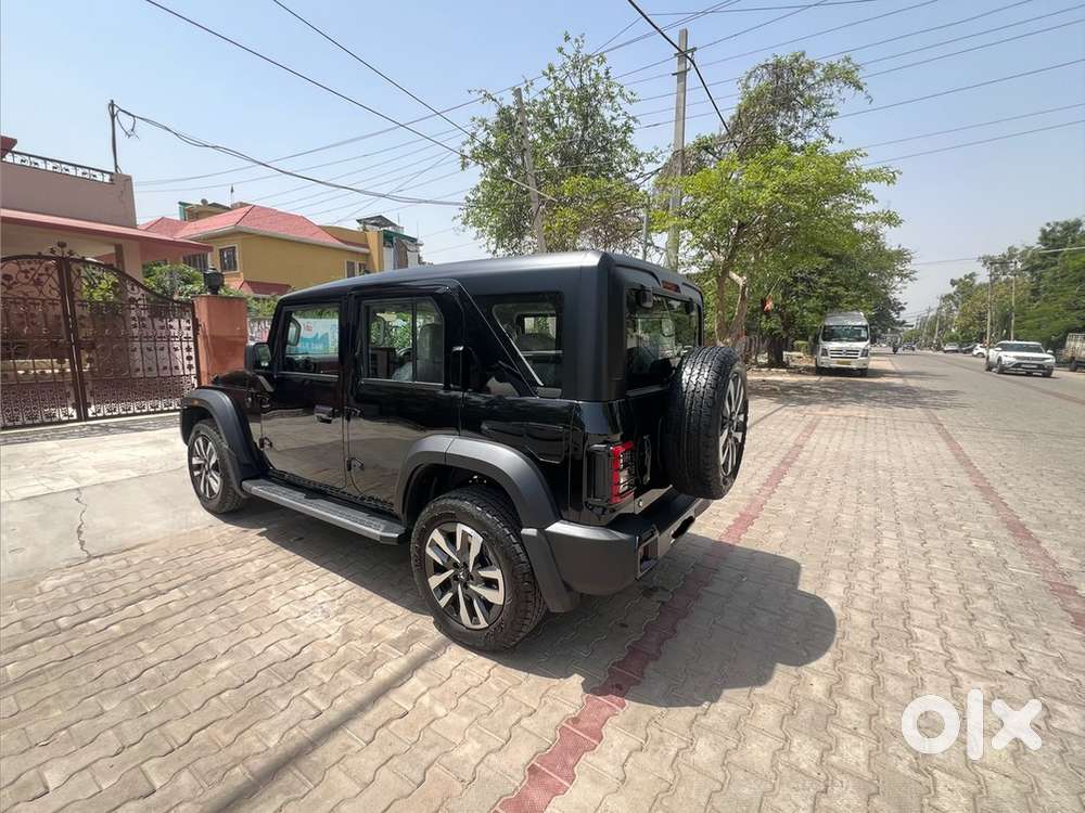 Mahindra Thar Roxx Ax7l 4x2 At Petrol  Top Model  Mint  5000 Km