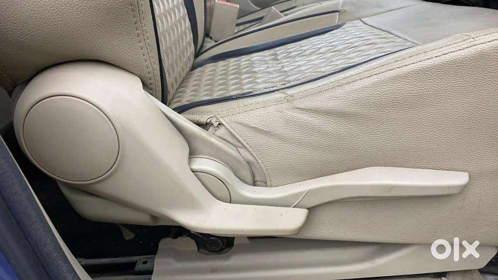 Maruti Suzuki Swift Dzire 1.2 Zxi Bsiv, 2018, Petrol