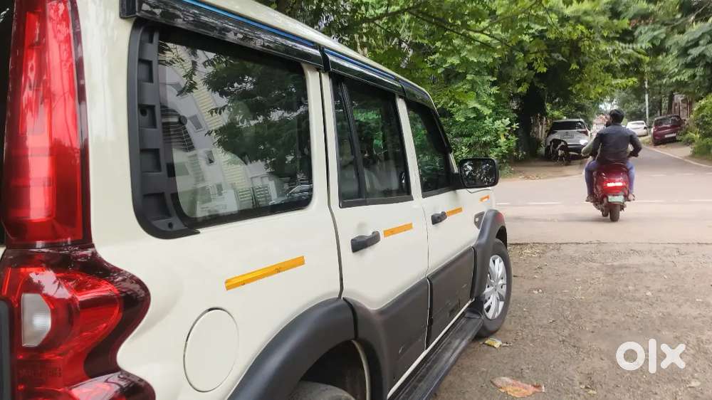 Mahindra Scorpio 2.2 Classic 2025