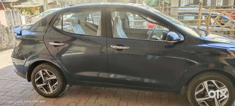 Hyundai Aura 2023 Petrol 30000 Km Driven