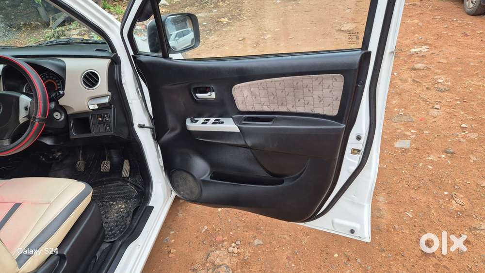 Maruti Suzuki Wagon R Vxi Mt 1.0l, 2015, Petrol