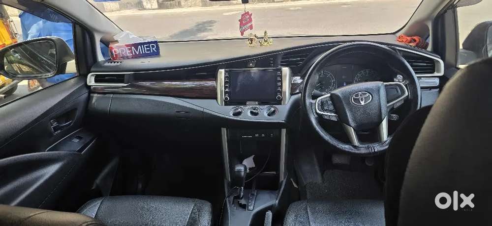 Innova Crysta G 2.4 Automatic