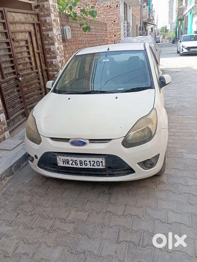 Ford Figo 2010 Manual Petrol + Cng