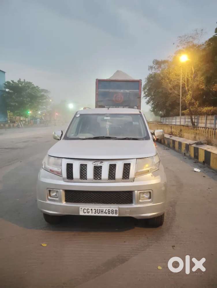Mahindra Tuv 300 2016