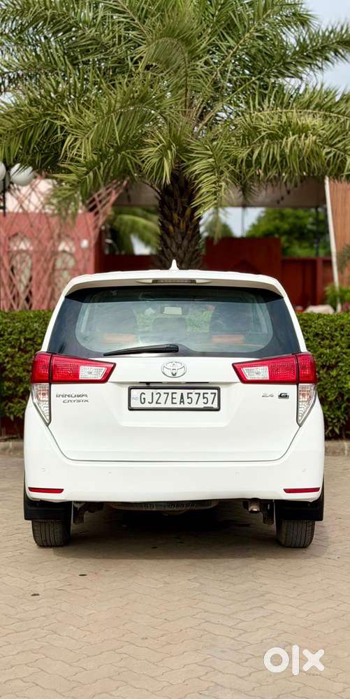 Toyota Innova Crysta [2020-ongoing] 2.7 Gx Mt 8 Str, 2021, Diesel