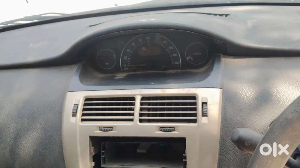 Tata Indica Vista 2012