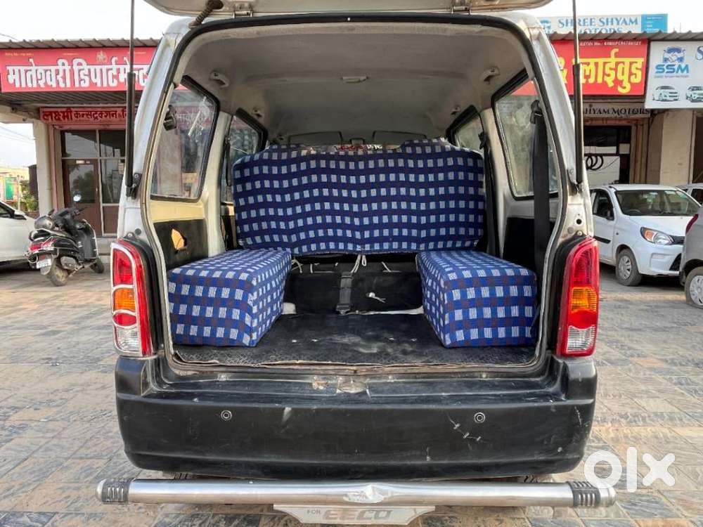 Maruti Suzuki Eeco Smiles 7 Seater Standard, 2019, Cng & Hybrids