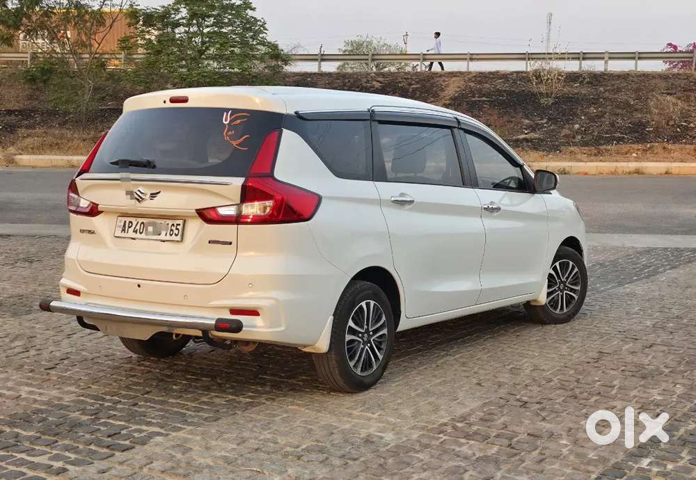 Maruti Suzuki Ertiga 2024 Petrol 34500 Km Driven