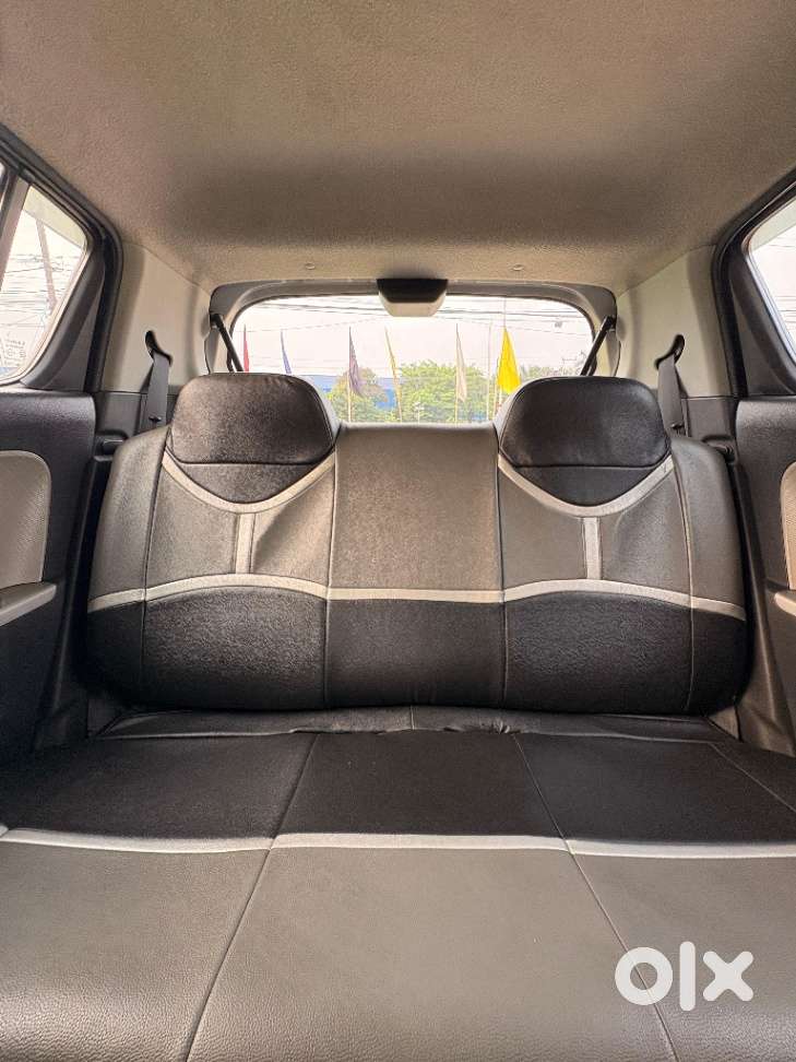 Maruti Suzuki Alto K10 1.0 Vxi Amt, 2016, Petrol
