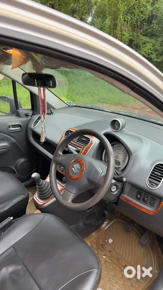 Maruti Ritz Vxi 2011 Petrol