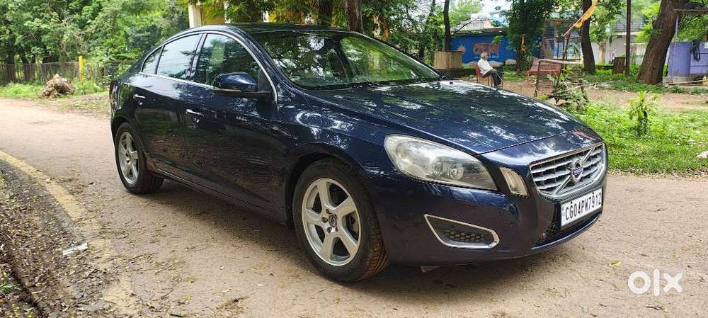 Volvo S60 D4 Momentum, 2012, Diesel